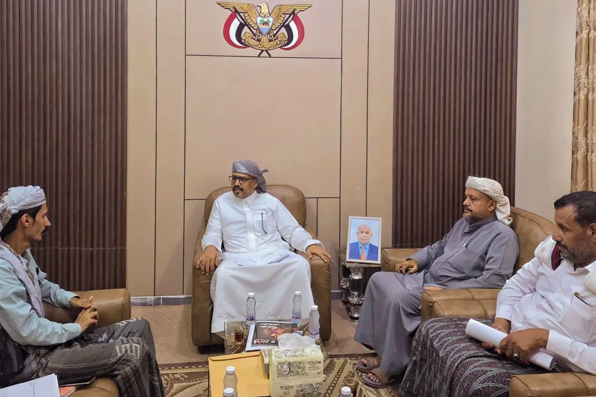 مدير عام مصلحة شؤون القبائل يلتقي مدير عام مديرية...