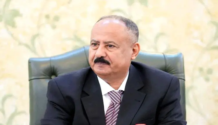 وزير النقل يبشر طلاب الجامعات في عدن: سنتكفل بنقلك...