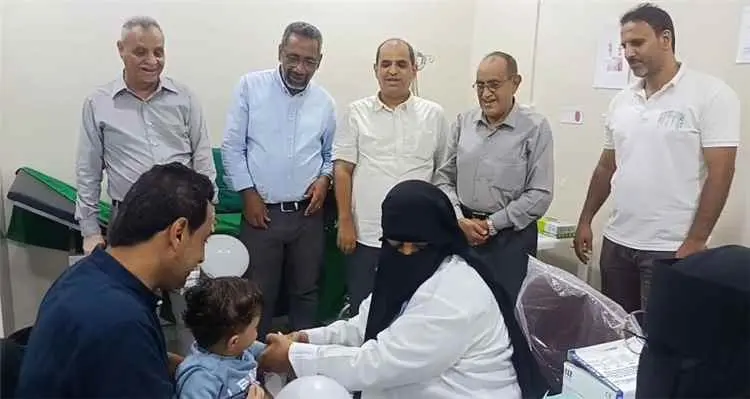 صحة عدن تدشن حملة الفحص الصحي المجاني للأطفال بخور...