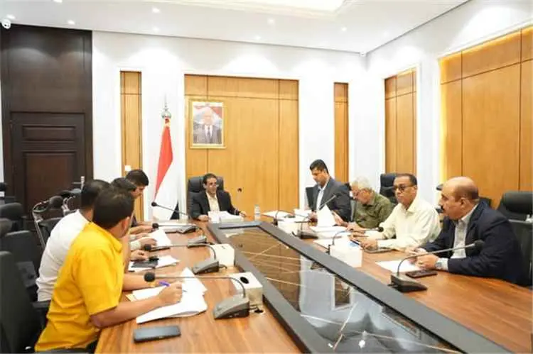 لجنة المناقصات الرئيسية بحضرموت تقر ترسية ثلاثة مش...