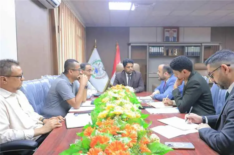 الوزير المهري يبحث مع منظمة الهجرة الدولية دعم قطا...
