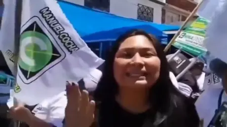 جريمة على الهواء مباشرة.. اغتيال صحفية أثناء فعالي...