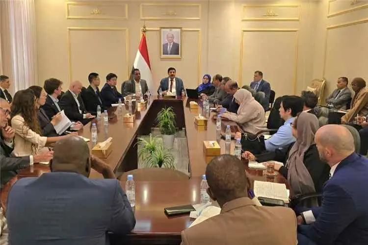 اللجنة الوطنية تستعرض مع السفراء والدبلوماسيين لدى...