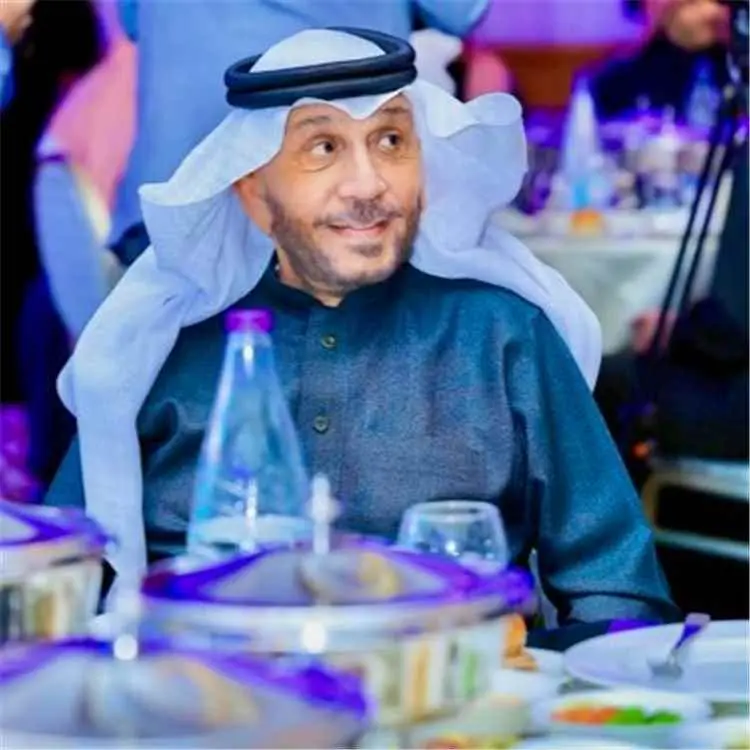 إعلامي سعودي يتساءل: كيف مرّ حشد الحوثيين وتحركات...