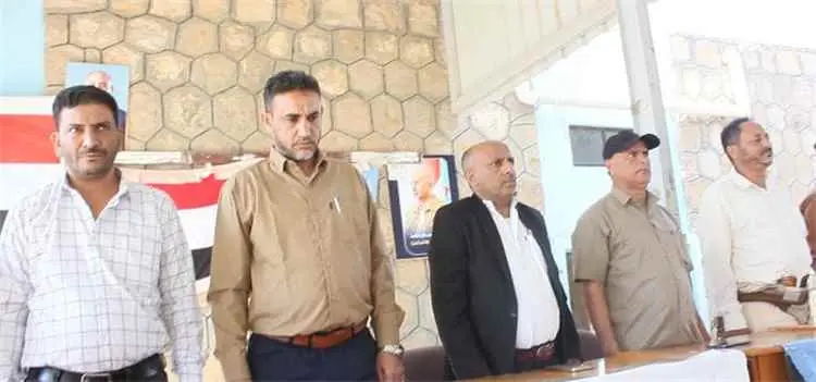برئاسة مدير عام الحصين الحريري.. اجتماع موسع لمناقشة تعزيز الدعم والإسناد لجبهات القتال