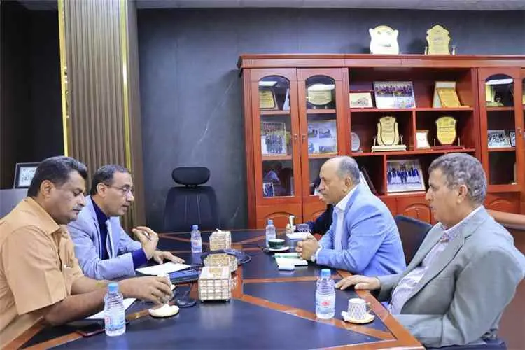 وزارتي الصناعة والتعليم الفني تبحثان تطوير الشراكة مع القطاع الخاص للتدريب في التقنيات الحديثة