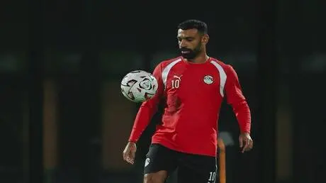 بعد انضمامه للمعسكر.. صلاح يخطف الأنظار في مران من...
