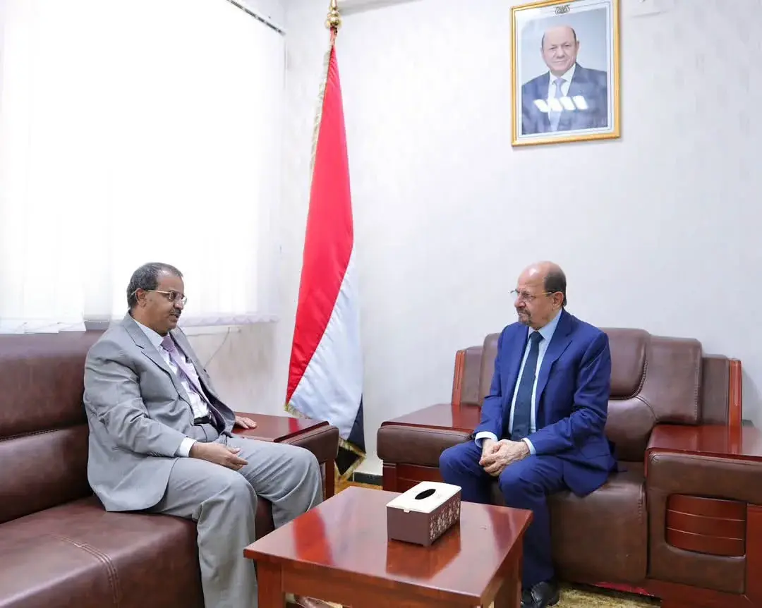 رئيس الوزراء يشيد بالموقف الوطني لأبناء البيضاء وق...