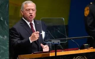 العاهل الأردني يعتبر أن "الأطماع التوسعية" لإسرائي...