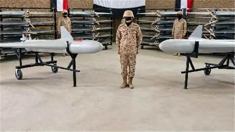 ضربة جديدة في صنعاء.. مسيّرات تستهدف دار الرئاسة و...