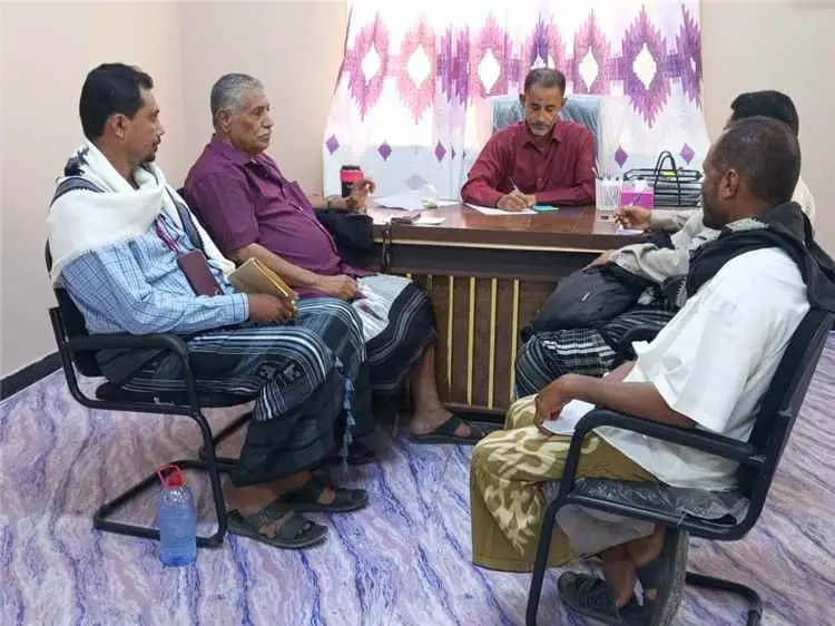 فاروق القطيبي يدشن مهامه بلقاء مديري النقل في الحو...