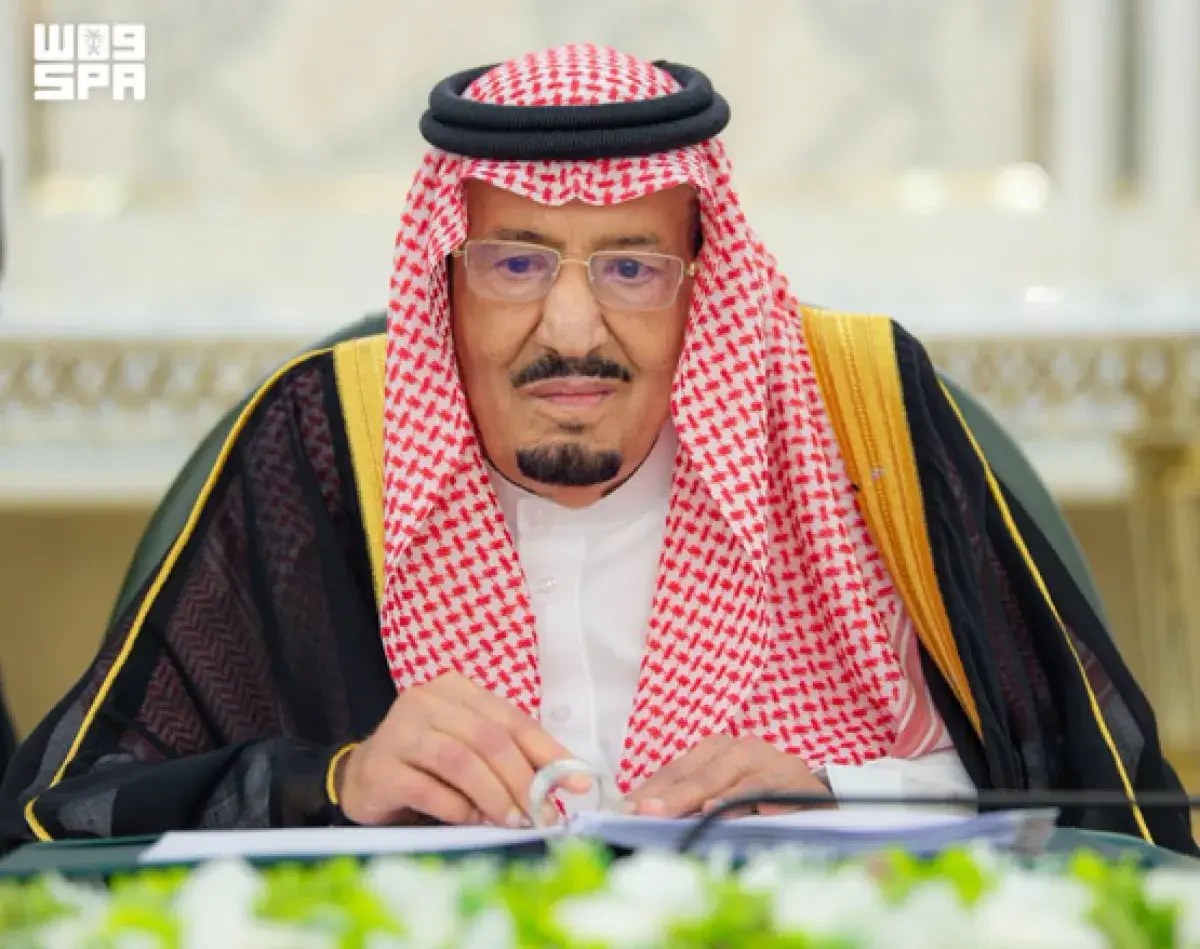 الملك سلمان: محاولة الحوثيين استهداف مكة انتهاك لح...