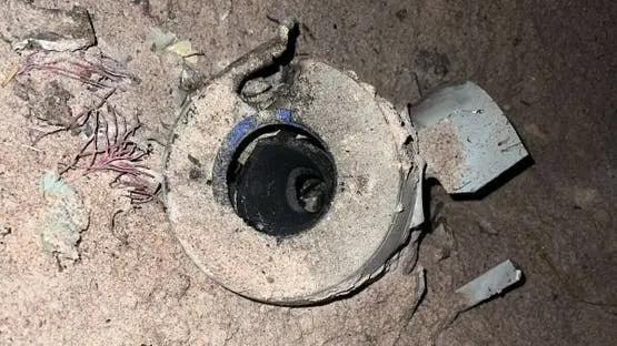 استهداف عنصرين من القاعدة بمسيرة يُعتقد أنها أميرك...