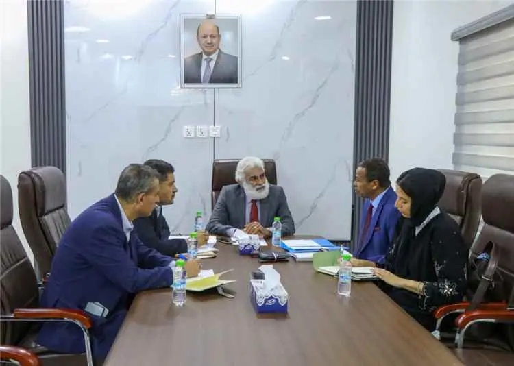 وزير التخطيط يبحث مع ممثلين أممين تعزيز التنسيق وا...