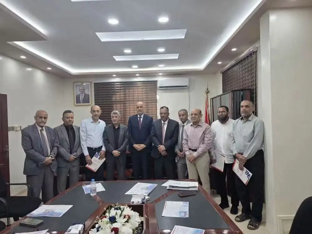 بحضور معالي وزير المالية.. الجمارك تمنح ثلاث شركات شهادة المشغل الاقتصادي المعتمد