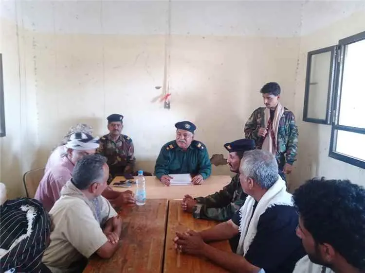 مدير أمن المنطقة الوسطى يناقش مع مدراء أمن المديري...