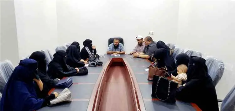 مدير عام التواهي يلتقي مبادرة صيرة للسلام ومؤسسة ب...