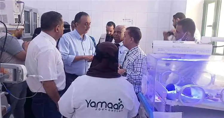 مدير صحة عدن يفتتح قسم حديثي الولادة والحضانات بمستشفى الصداقة بعد إعادة تأهيله بدعم من مؤسسة يمان