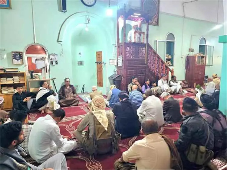 محافظ تعز يؤدي صلاة الجمعة بالتربة.. والخطبة تؤكد: ثورة 26 سبتمبر انطلاقة الحرية وميلاد تجديد التوحيد