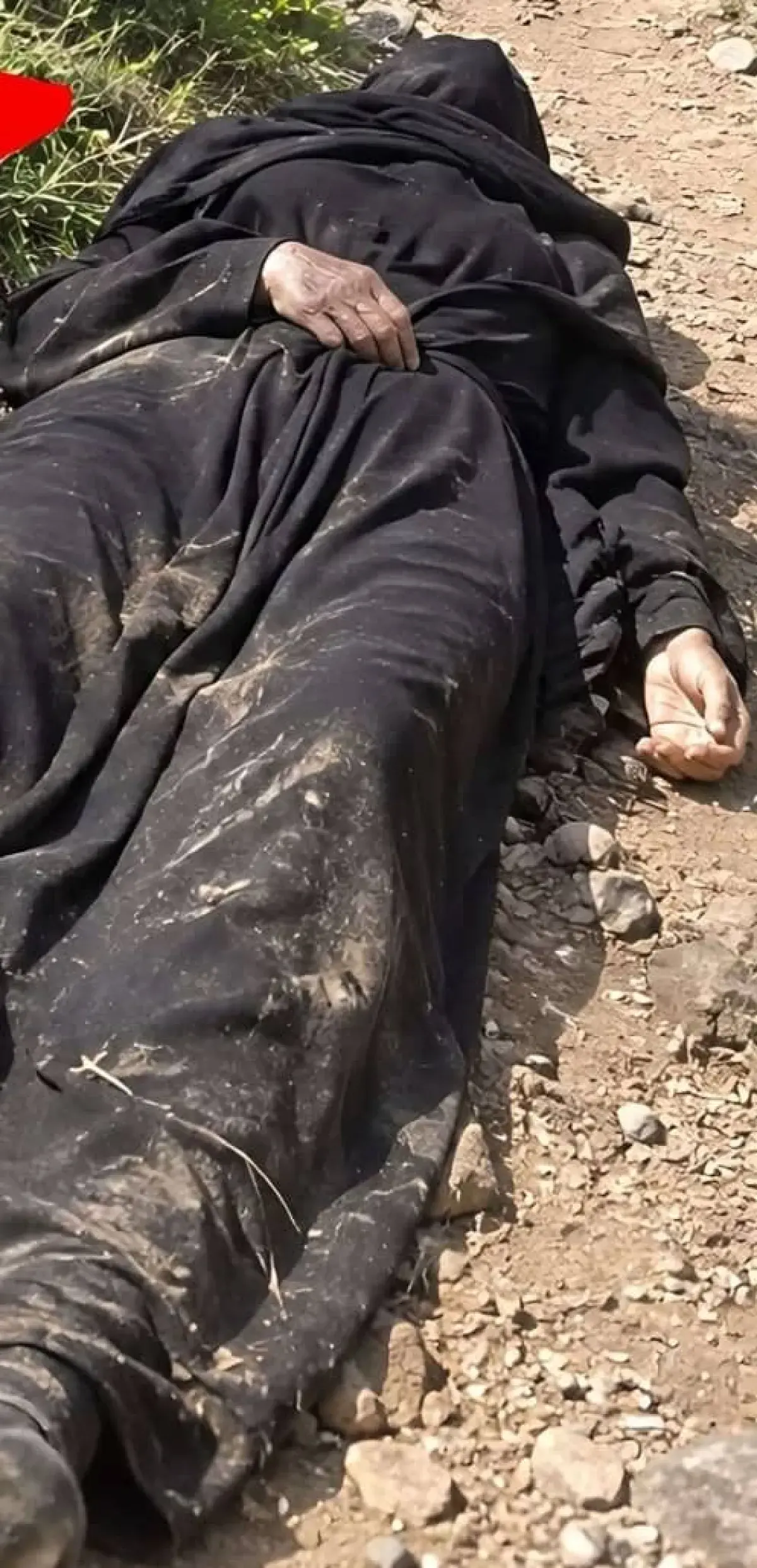 العثور على جثمان امرأة متوفاة في ظروف مأساوية بعمر...
