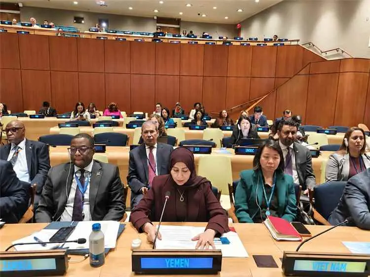 وزيرة الخارجية تدعو إلى تعزيز الشراكة الدولية لدعم...