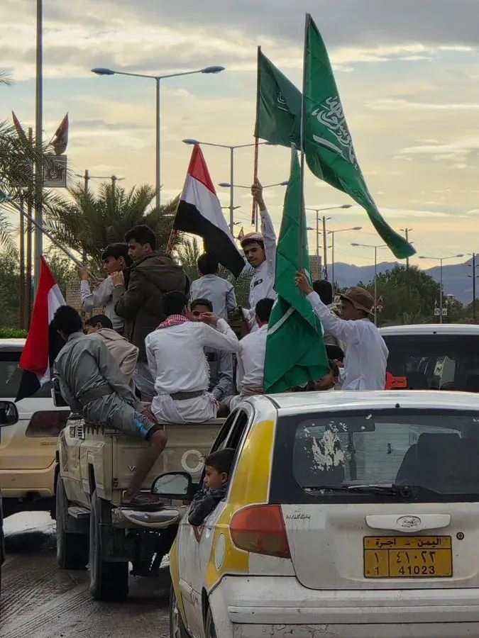 شاهد صورة من مأرب في ذكرى ثورة سبتمبر لمواطن يمني...
