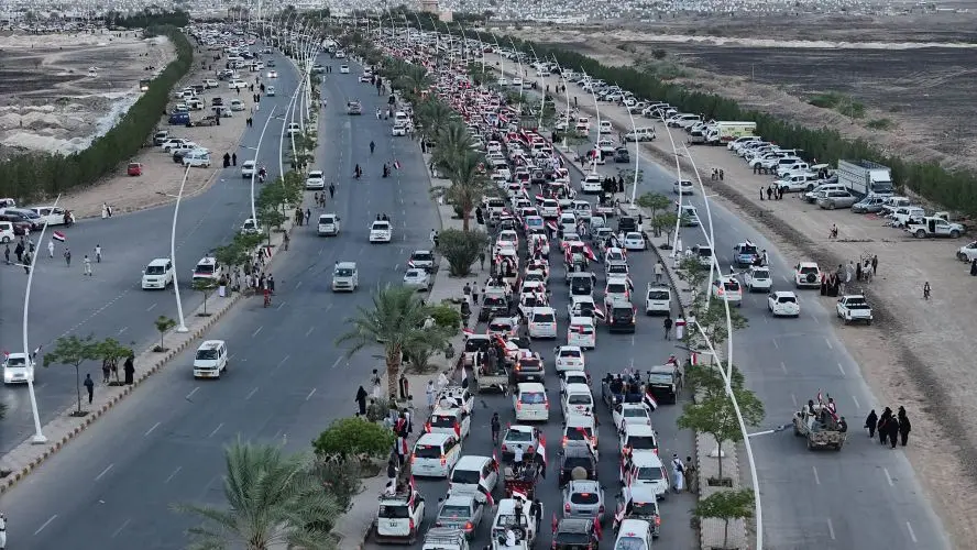 مأرب تشتعل شوارعها بموكب جماهيري حاشد وتنتفض احتفا...