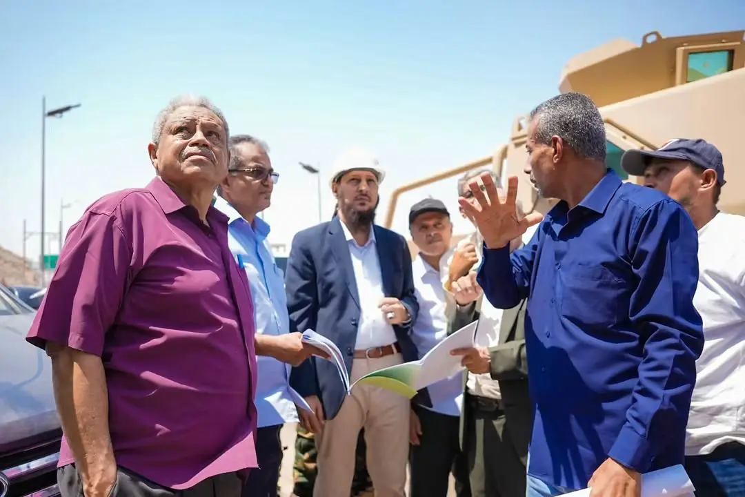 المحافظ شيخ يتفقد أعمال تعزيز السلامة المرورية في...