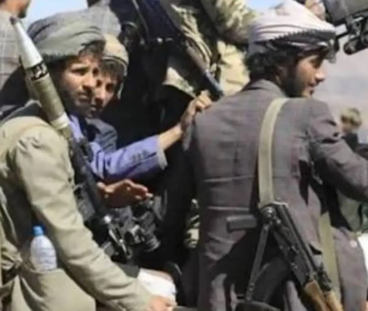 تحركات مكثفة لنقل قتلى وجرحى حوثيين إلى الحوبان