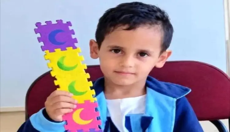 وفاة طفل متأثرًا بإصابته بقصف حوثي استهدف منزله غر...
