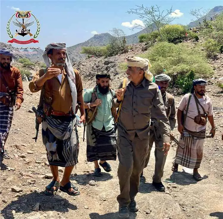 الفريق محمود الصبيحي واللواء حمدي شكري يتفقدان الخ...