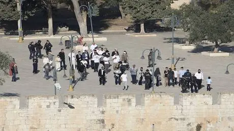 أوقاف القدس: 1222 مستوطنا اقتحموا باحات المسجد الأ...
