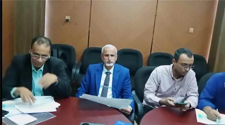 الوكيلان الشبحي والكمال يترأسان اجتماعًا لمناقشة ا...