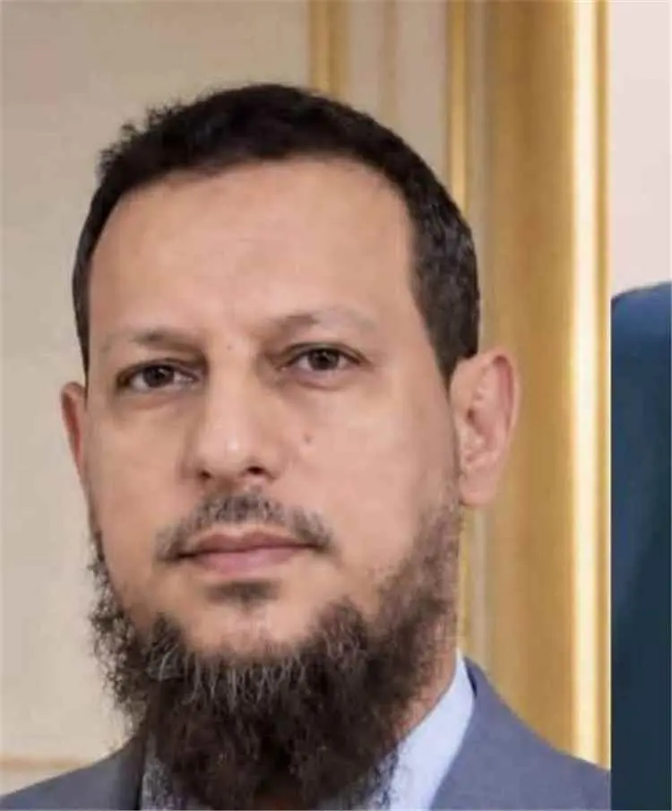 مقراط يدعو إلى الالتفاف حول محافظ عدن وتوحيد الجبه...