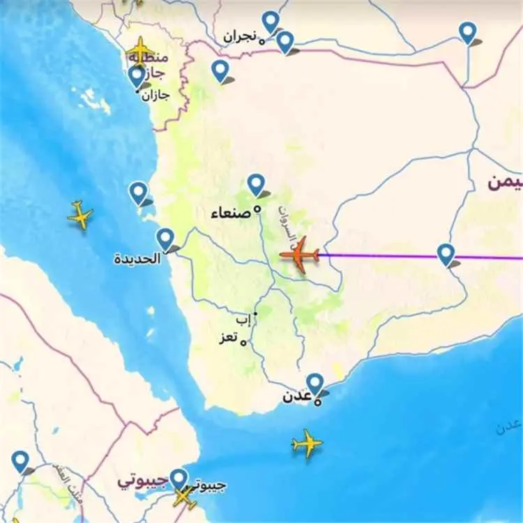 الخراز يرصد وصول طائرتين دوليتين إلى مطار صنعاء ال...