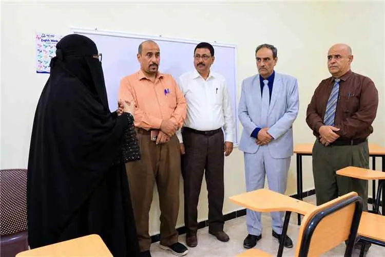 هشله يفتتح معهد إيوان للتدريب والتأهيل في عتق شبوة