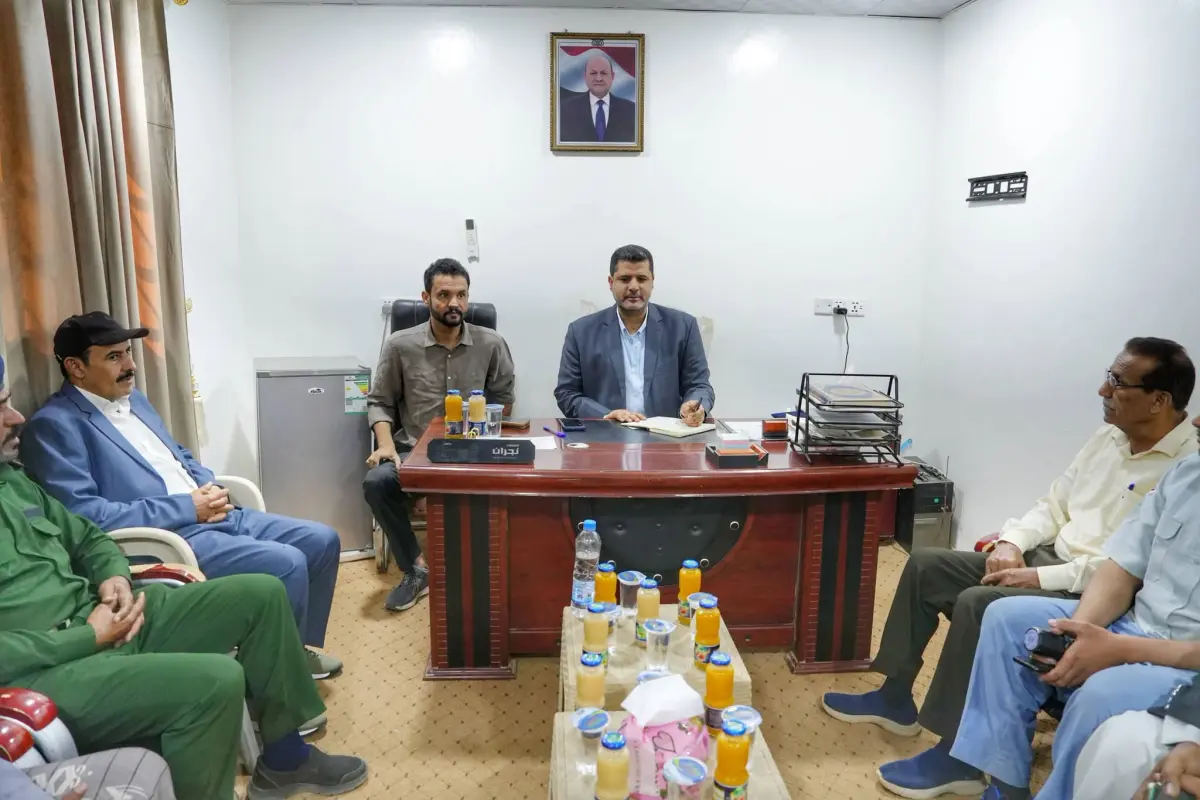 وكيل حضرموت للشؤون الفنية يعقد اجتماعا موسعا مع قي...