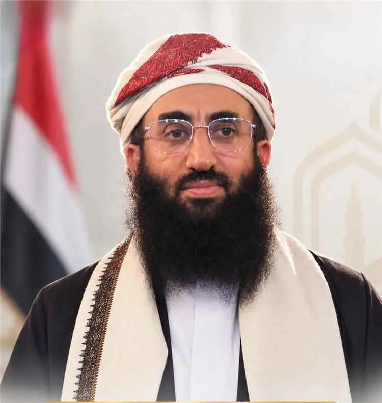 وزير الأوقاف يدعو علماء اليمن لمساندة النفير الوطني وتوحيد الصف في مواجهة الحوثيين