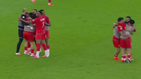 بفضل اللعب النظيف.. منتخب عمان يتأهل إلى نصف نهائي...