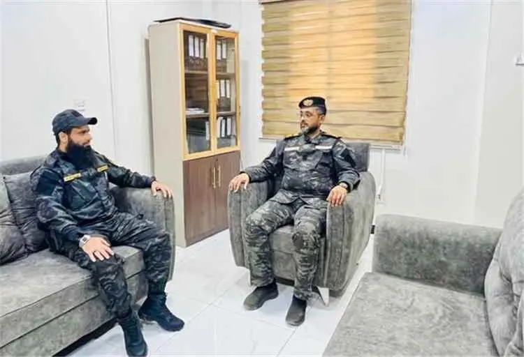 مدير عام مكافحة المخدرات بالجمهورية يزور إدارة مكا...