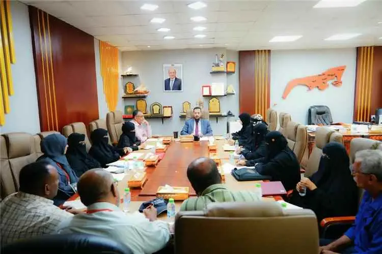 وزير الدولة محافظ عدن يناقش أولويات خطة التنمية الاقتصادية والاجتماعية