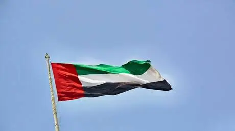 الإمارات تفتح تحقيقا في الحادث الأمني على متن رحلة...