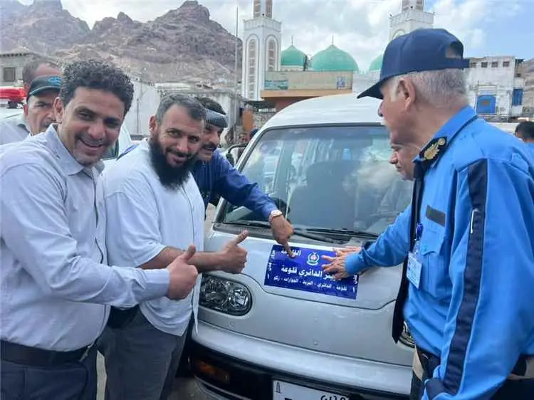 تخفيض نصف رسوم «أرقام الأجرة» في عدن لتشجيع تنظيم...