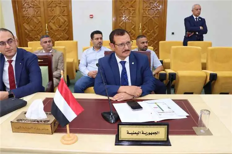 اليمن تشارك في تونس بمناقشة تعديلات اتفاقية الرياض...