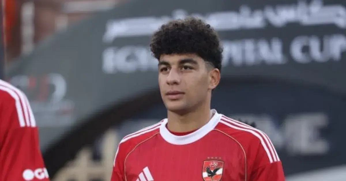 الأهلي يصعد نجمي الشباب مهند الشامي وإياد مدحت للف...