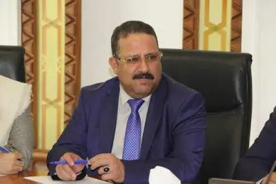 الدكتور لبوزة يعزي عبد الكريم منير بوفاة شقيقه