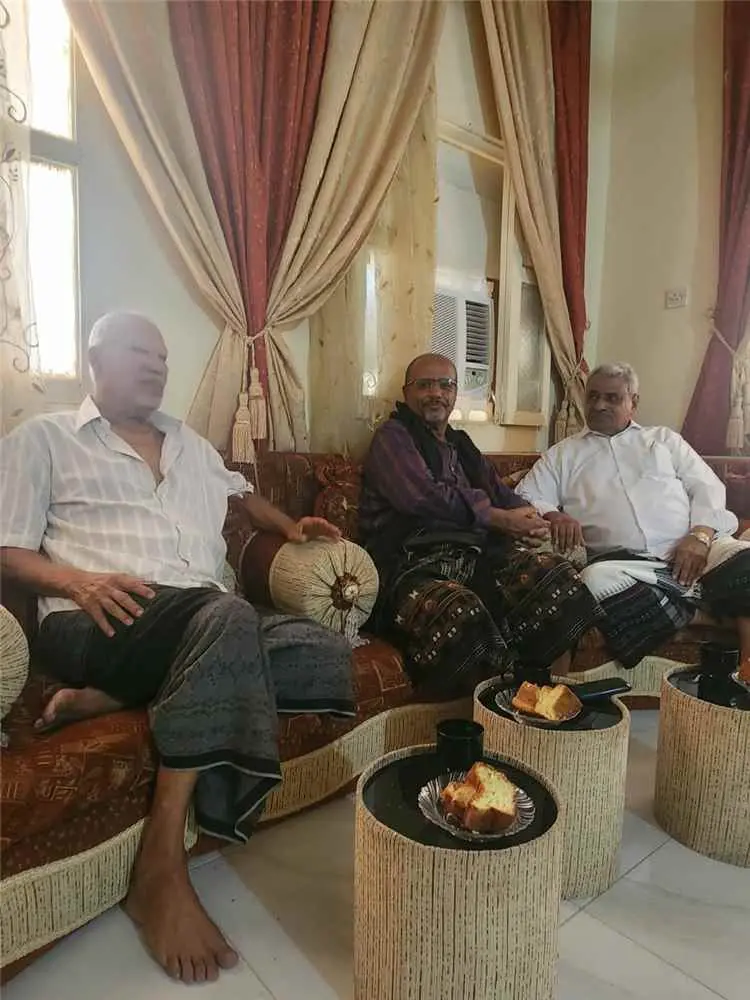 النائب الثاني لرئيس مؤتمر حضرموت الجامع يطمئن على...
