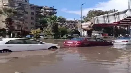 سوريا.. مشاهد من تشكل  سيول جراء الأمطار الغزيرة ف...