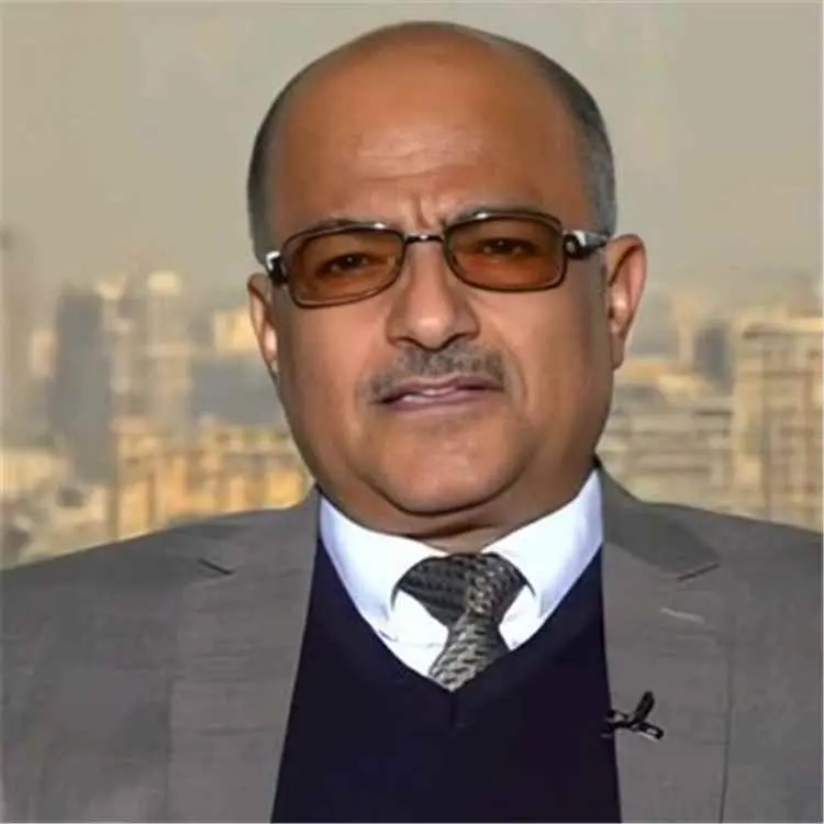 علي الذهب: لا تغيبوا عن سماء تعز.. وصقور الجيش يوج...