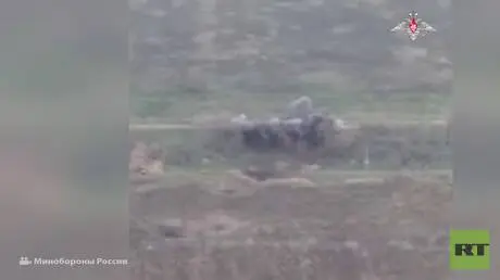 مقاطعة زابوروجيه.. مدفع "غياتسينت-بي" الروسي يستهد...